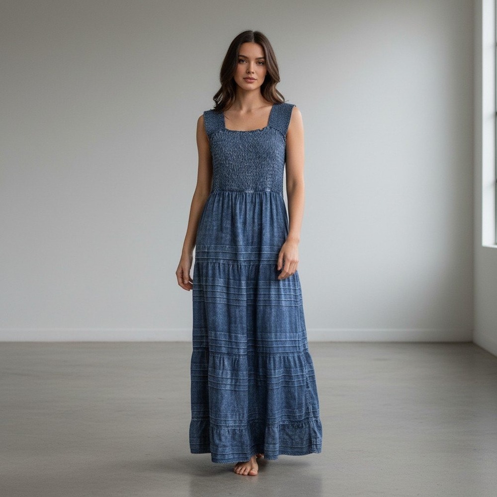 Soft Surroundings Blue Acid Wash Denim Smocked Tiered Maxi Dress Size Large